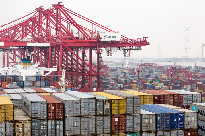海运价格再次下滑，，，，，，，，旺季前景逐渐消失