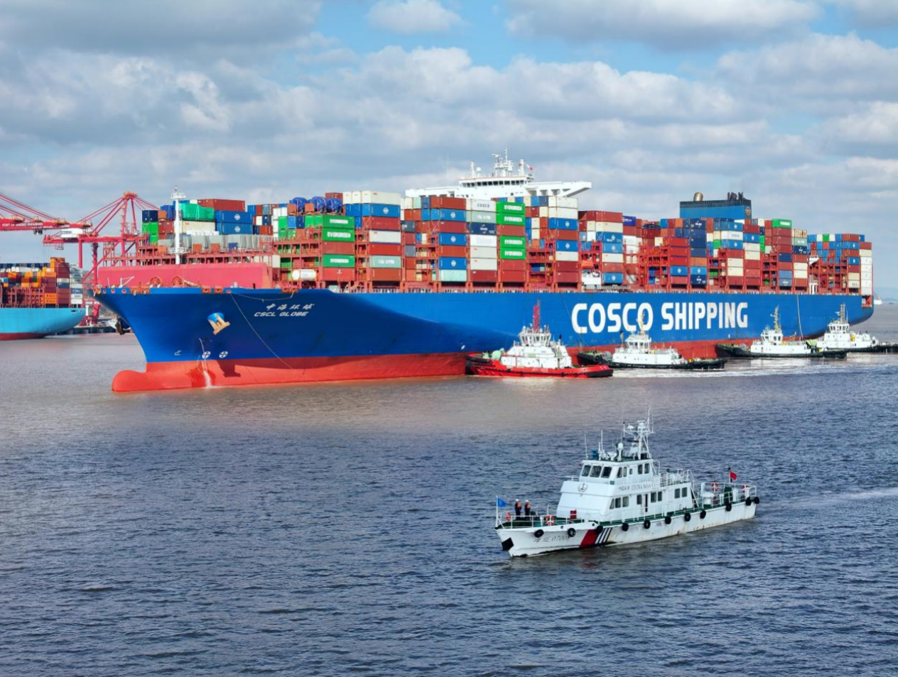 全国首创！宁波舟山港“双通道”时代正式开启，，，，，，，超大型船舶通行能力预计提升50%